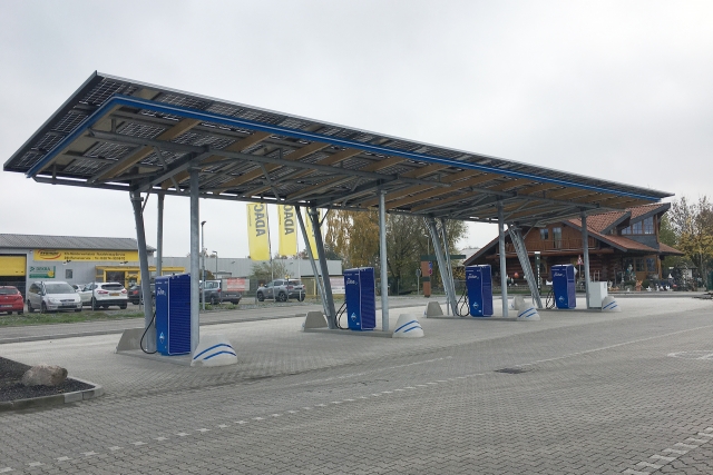 Errichtung eines Ladeparks für Elektrofahrzeuge
